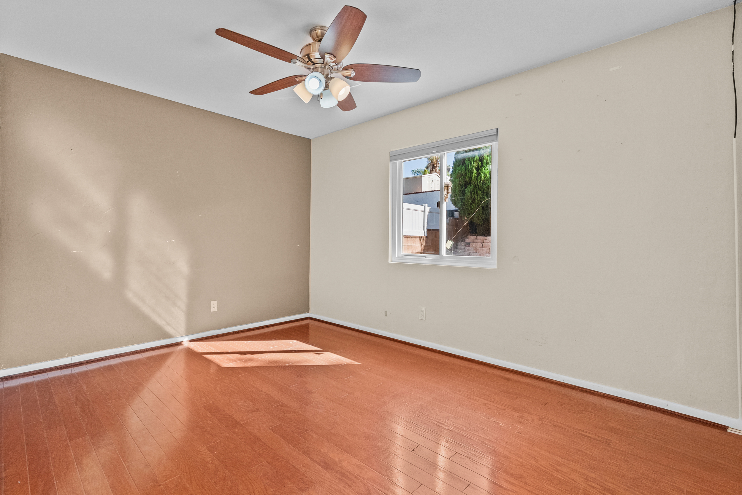 28018 Banjo Cir