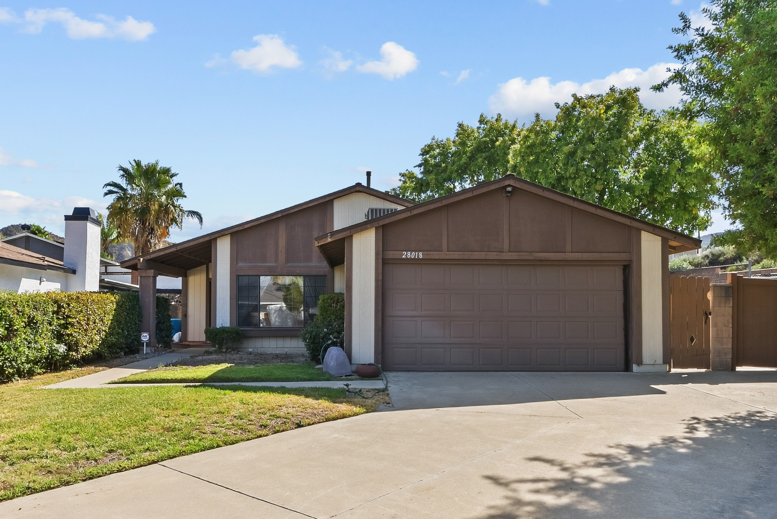 28018 Banjo Cir