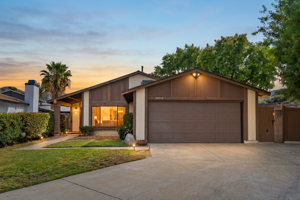 28018 Banjo Cir, Castaic
